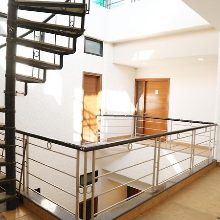 Hotel H26 Chandigarh Ngoại thất bức ảnh
