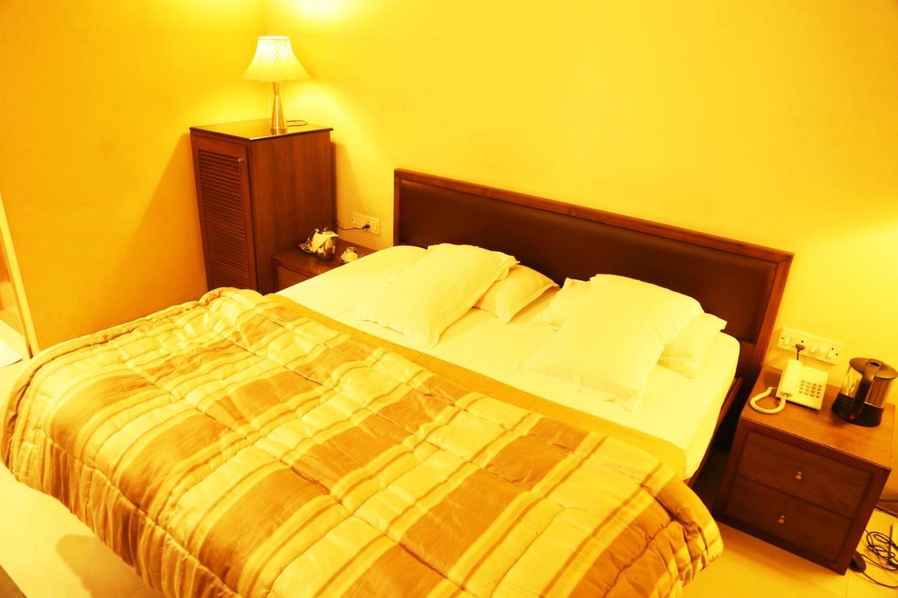 Hotel H26 Chandigarh Ngoại thất bức ảnh